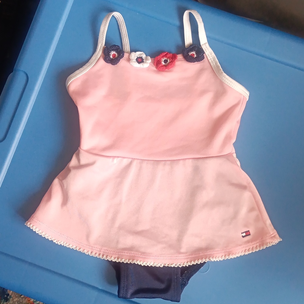 Tommy bathing suit